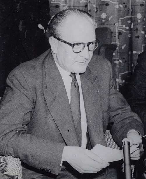 Portrait de Guy Mollet