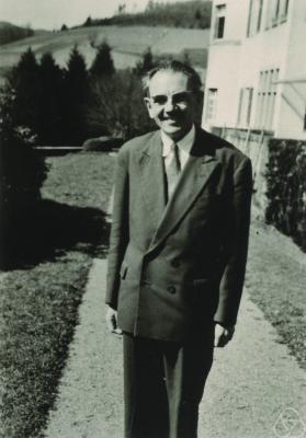 Portrait de Jean Leray