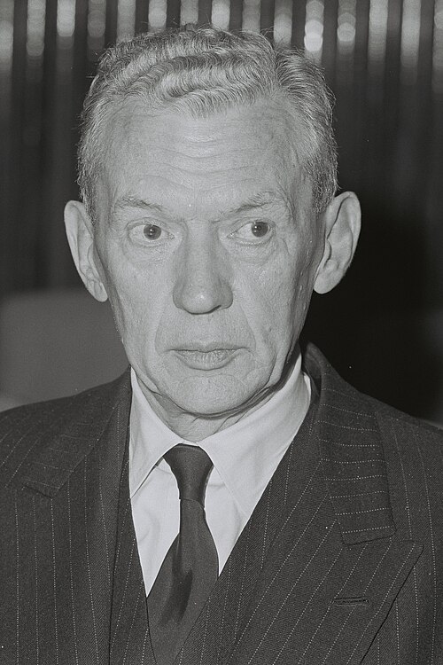 Portrait de Maurice Couve de Murville