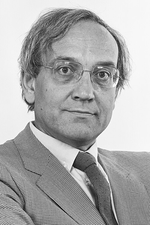 Portrait de Max Gallo