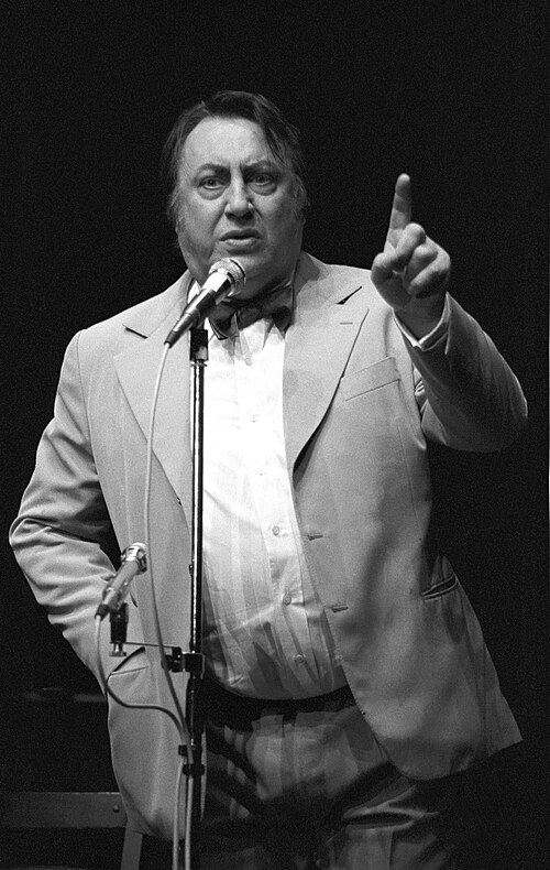 Portrait de Raymond Devos