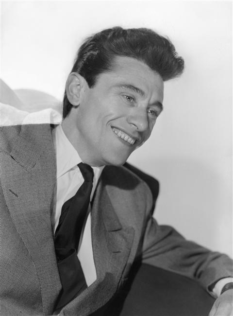 Portrait de Robert Lamoureux
