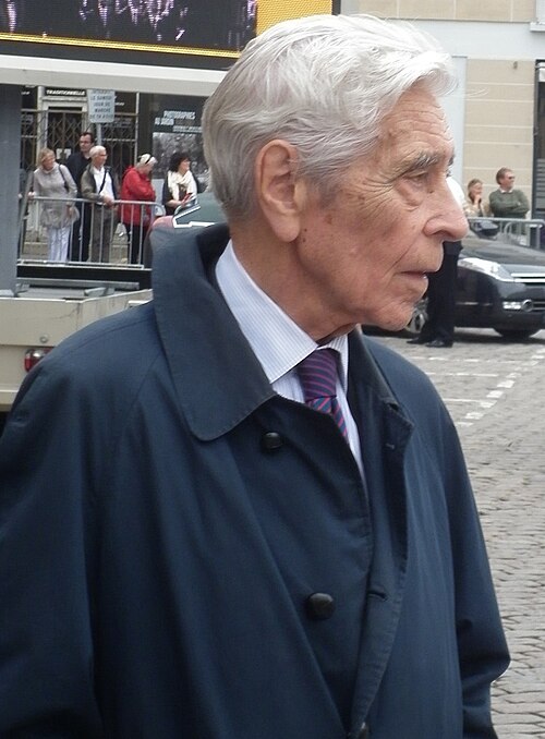 Portrait d'Yves Guéna