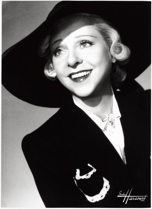 Portrait d'Yvonne Printemps